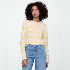 NWT GAP Yellow and Cream Striped Rollneck Sweater